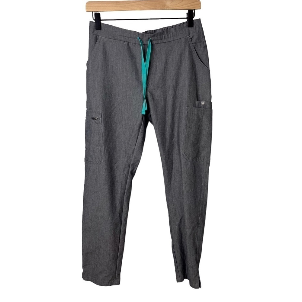 Figs Yola Skinny Scrub Pants Gray Graphite Size XS Cargo Pocket Nurse Medical - Picture 2 of 8